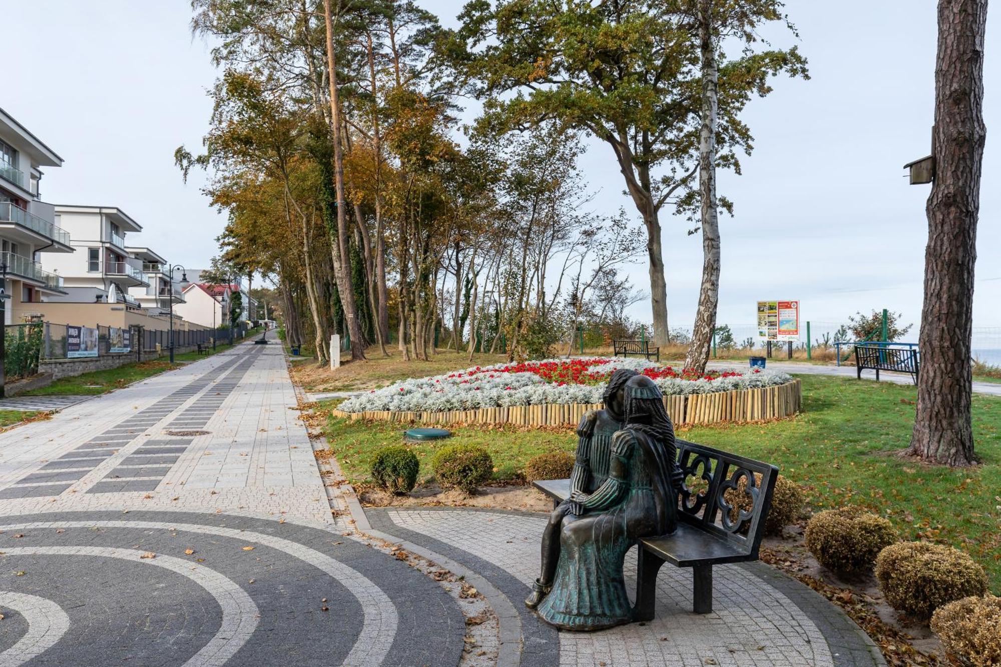 Klifowa Resort With Spa, Fitness & Kids Club By Noclegi Renters 레왈 외부 사진